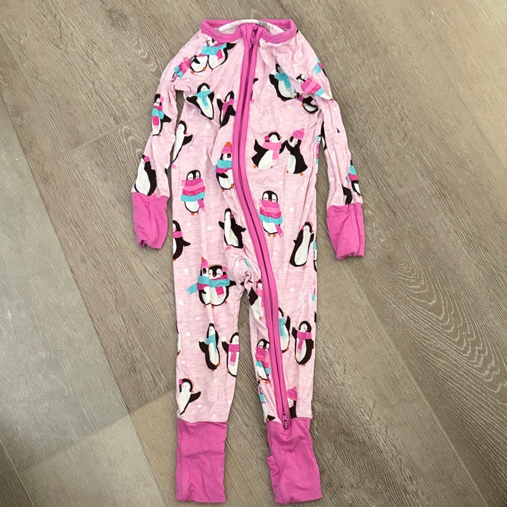Little sleepies penguin zippy 6-12